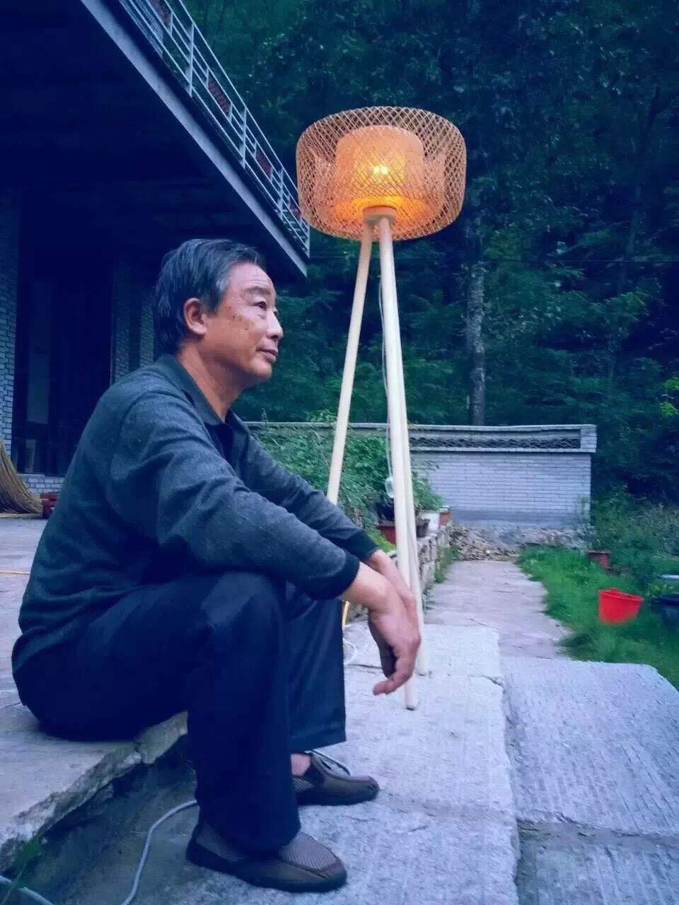 广告人干货库 年薪百万的总监不干,他从0开始做木工,拿到千万风投、十一座大奖!-广告人干货库