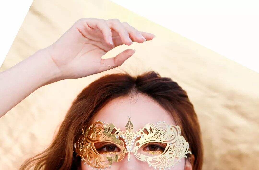 广告人干货库 深夜发媸 X 香邂格蕾:让KOL去搞定年轻人-广告人干货库