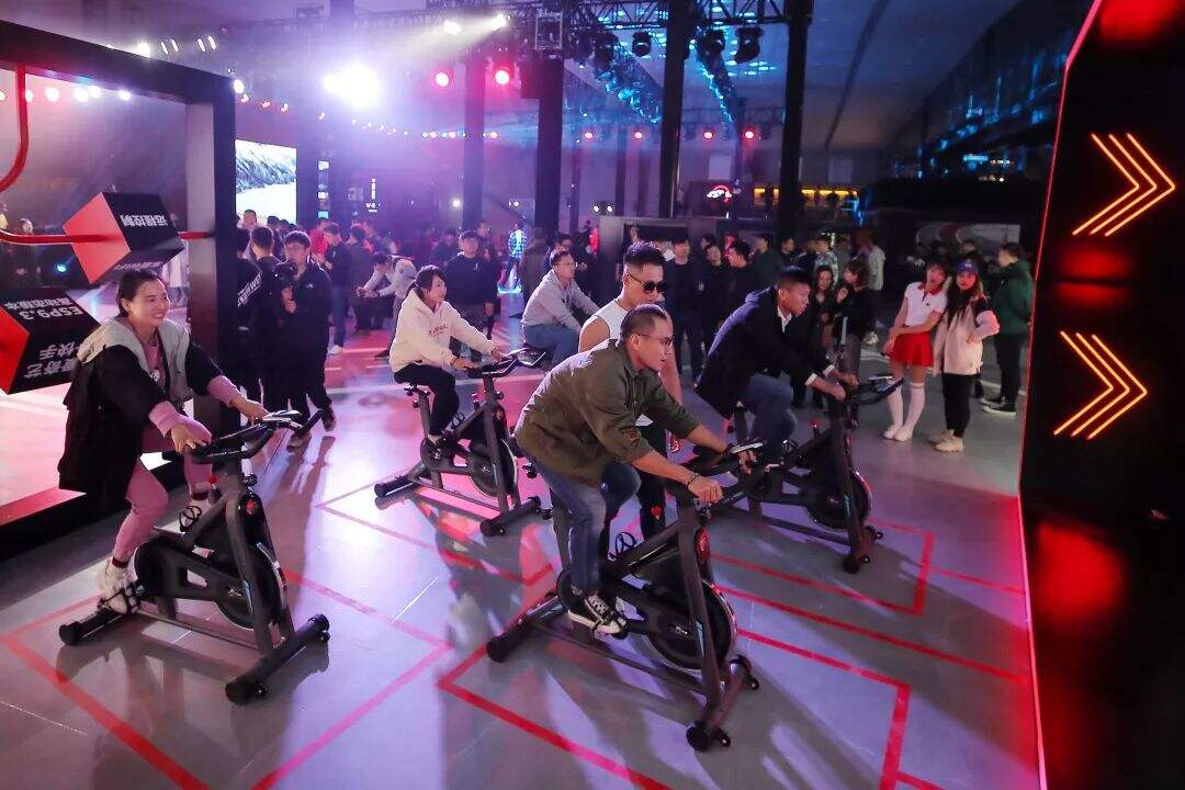 方案库 如何办一场名利双收的跨界发布会-广告人干货库