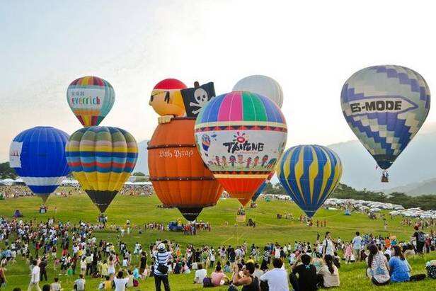 广告人干货库 17个活动现场品牌logo露出的方法-广告人干货库