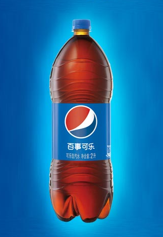 广告人干货库 时隔30年!百事可乐重新设计2升装塑料瓶!-广告人干货库