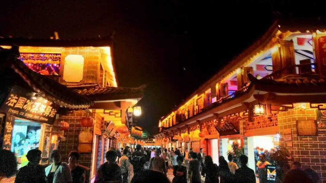广告人干货库 新消费品牌转战线下-广告人干货库