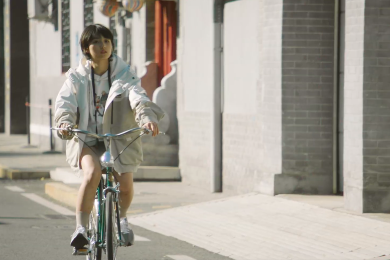 广告人干货库 New Balance × 张子枫:我,自有步调-广告人干货库