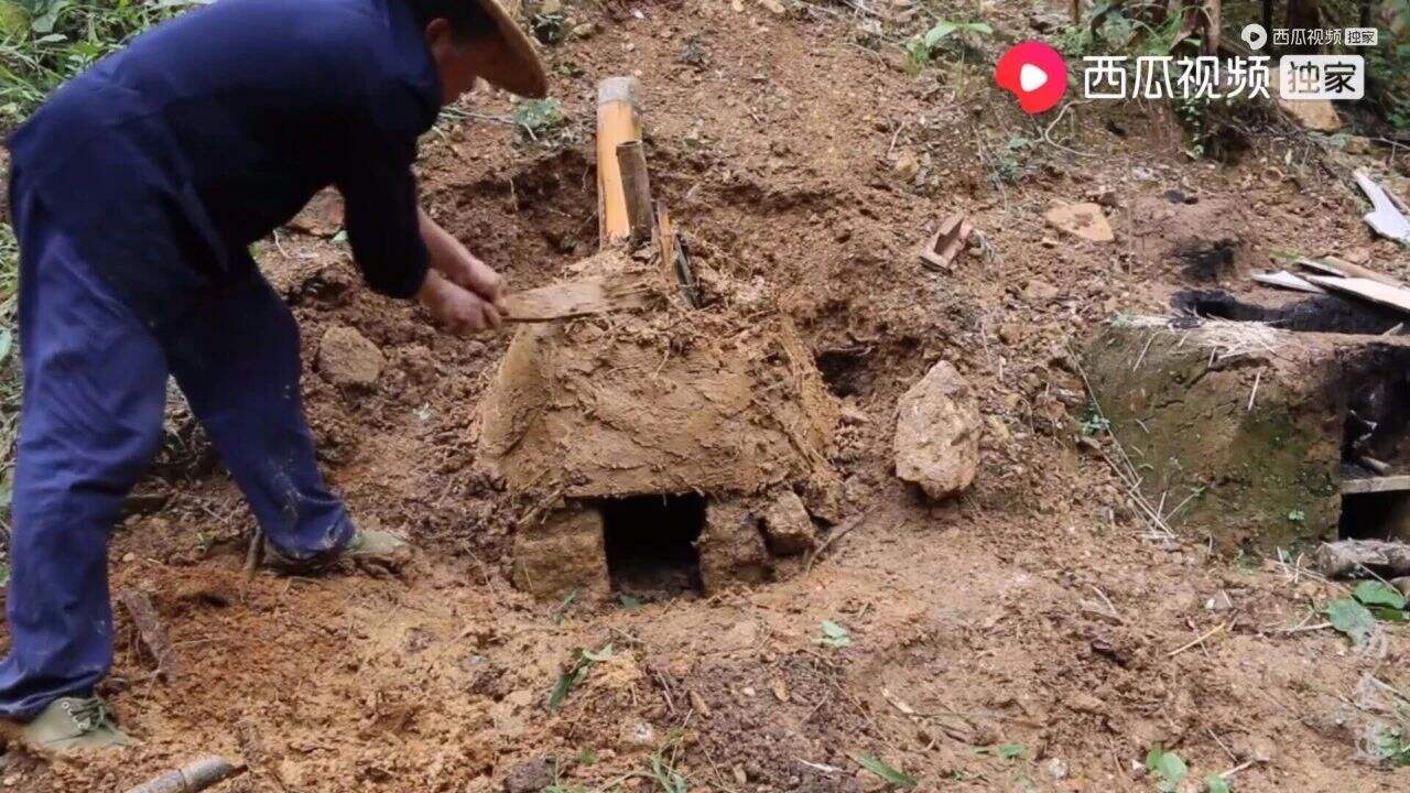 广告人干货库 继李子柒后,阿木爷爷外网走红,被称为“中国最牛设计师”-广告人干货库