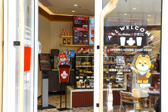 广告人干货库 携手网易文创、饿了么、腾讯电竞打造咖啡店,Tims如何玩转IP营销-广告人干货库