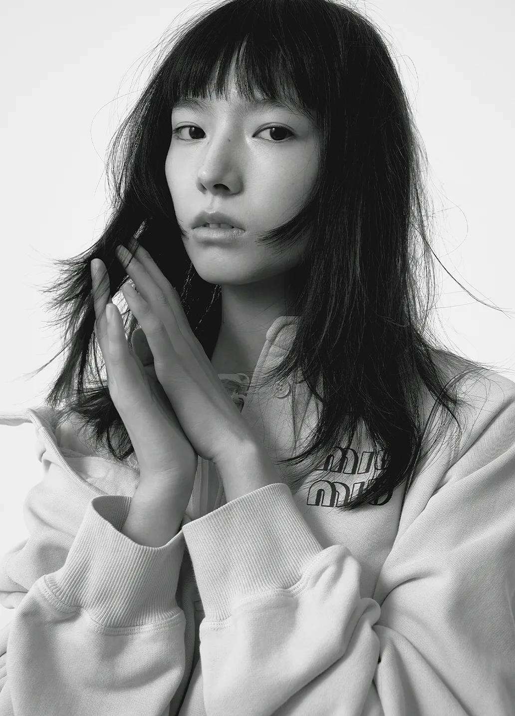 Miu Miu 女孩演绎中国新年精选系列-广告人干货库