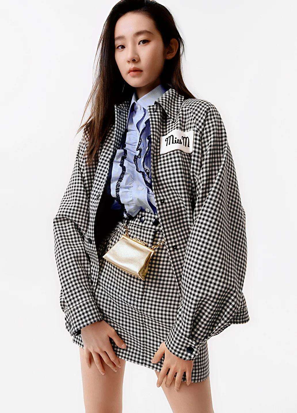 Miu Miu 女孩演绎中国新年精选系列-广告人干货库