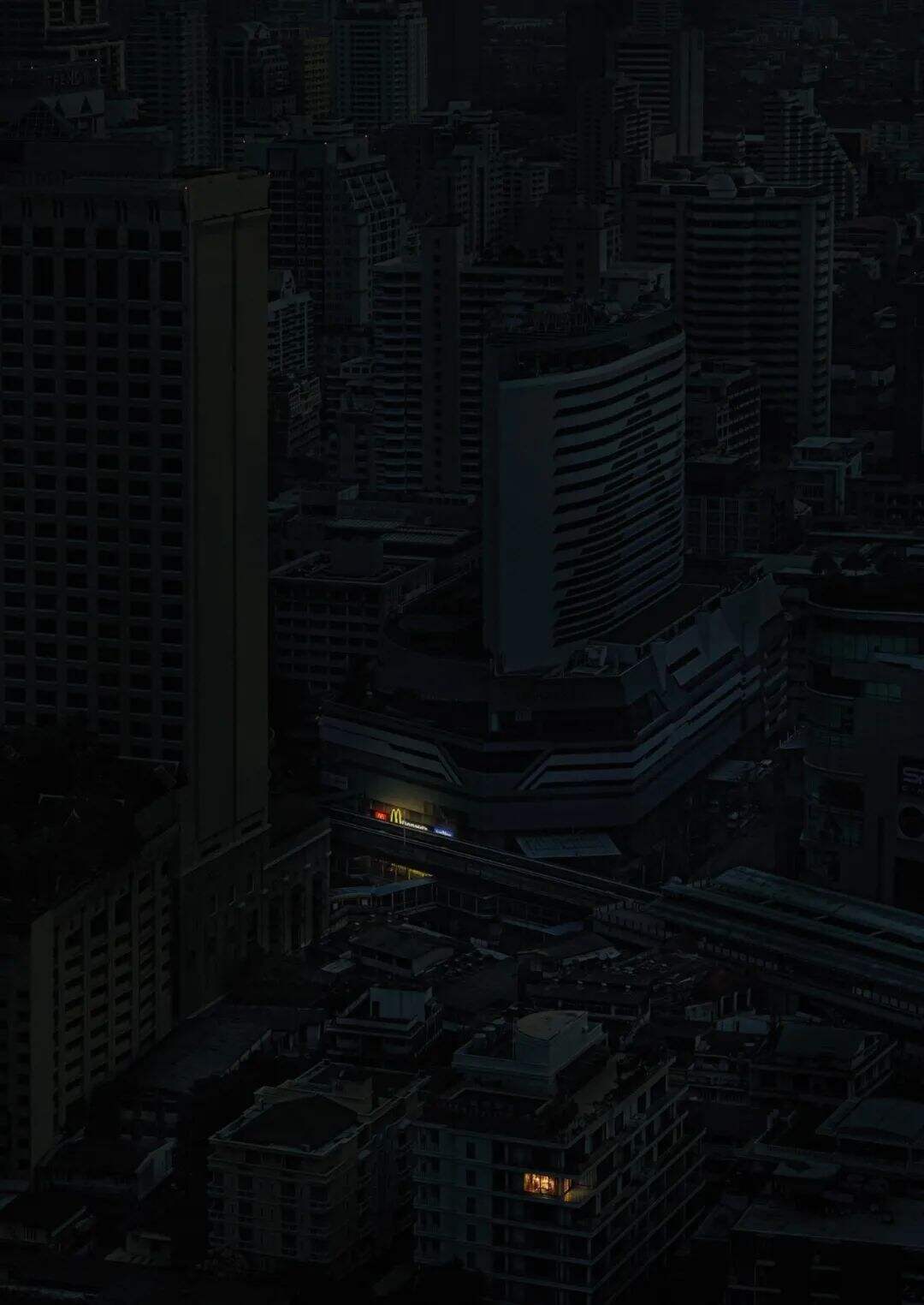 广告人干货库 从麦当劳Open late系列海报,聊什么叫大创意-广告人干货库