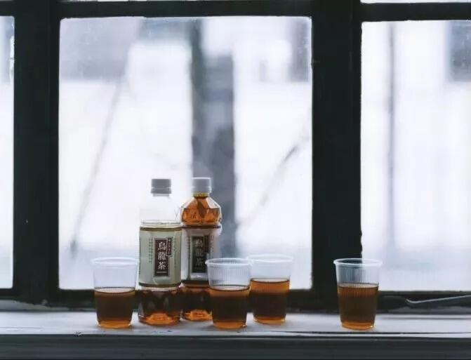 广告人干货库 三得利30年广告最全回顾:即使你不喝茶,也一定会爱上这些广告-广告人干货库