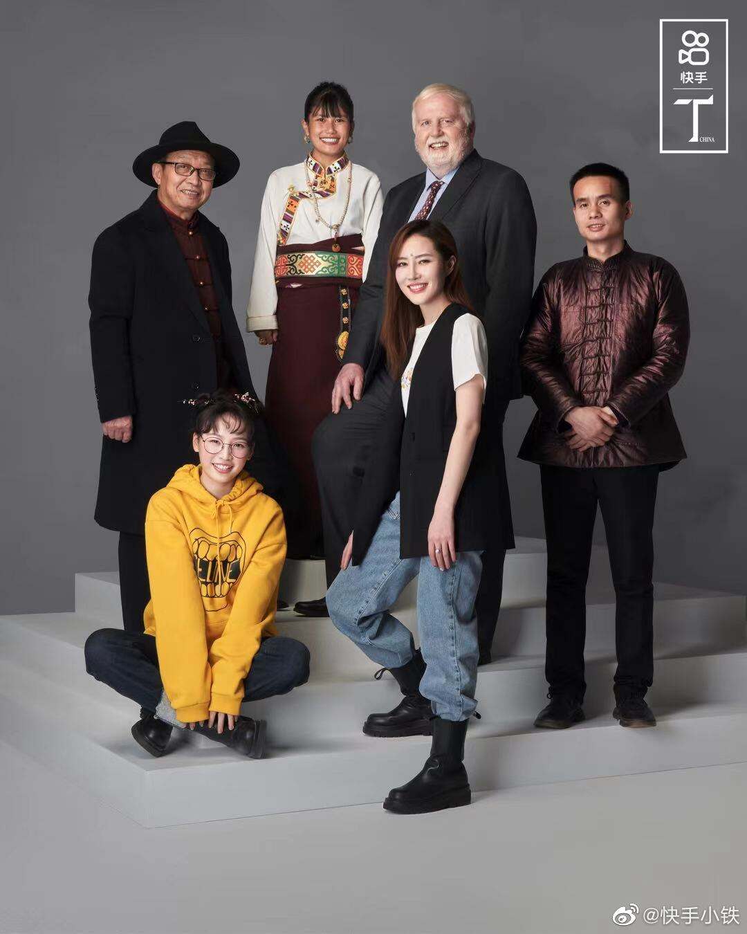 快手邀请用户敲锣见证上市-广告人干货库