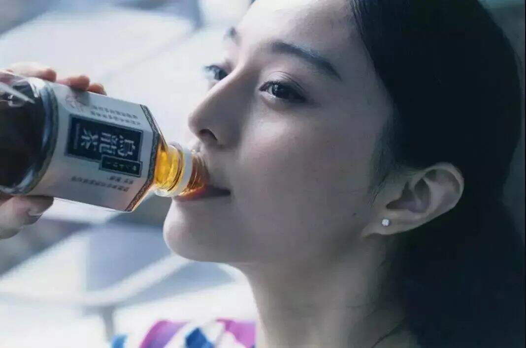 广告人干货库 品牌联名玩得嗨,认知陷阱要避开-广告人干货库