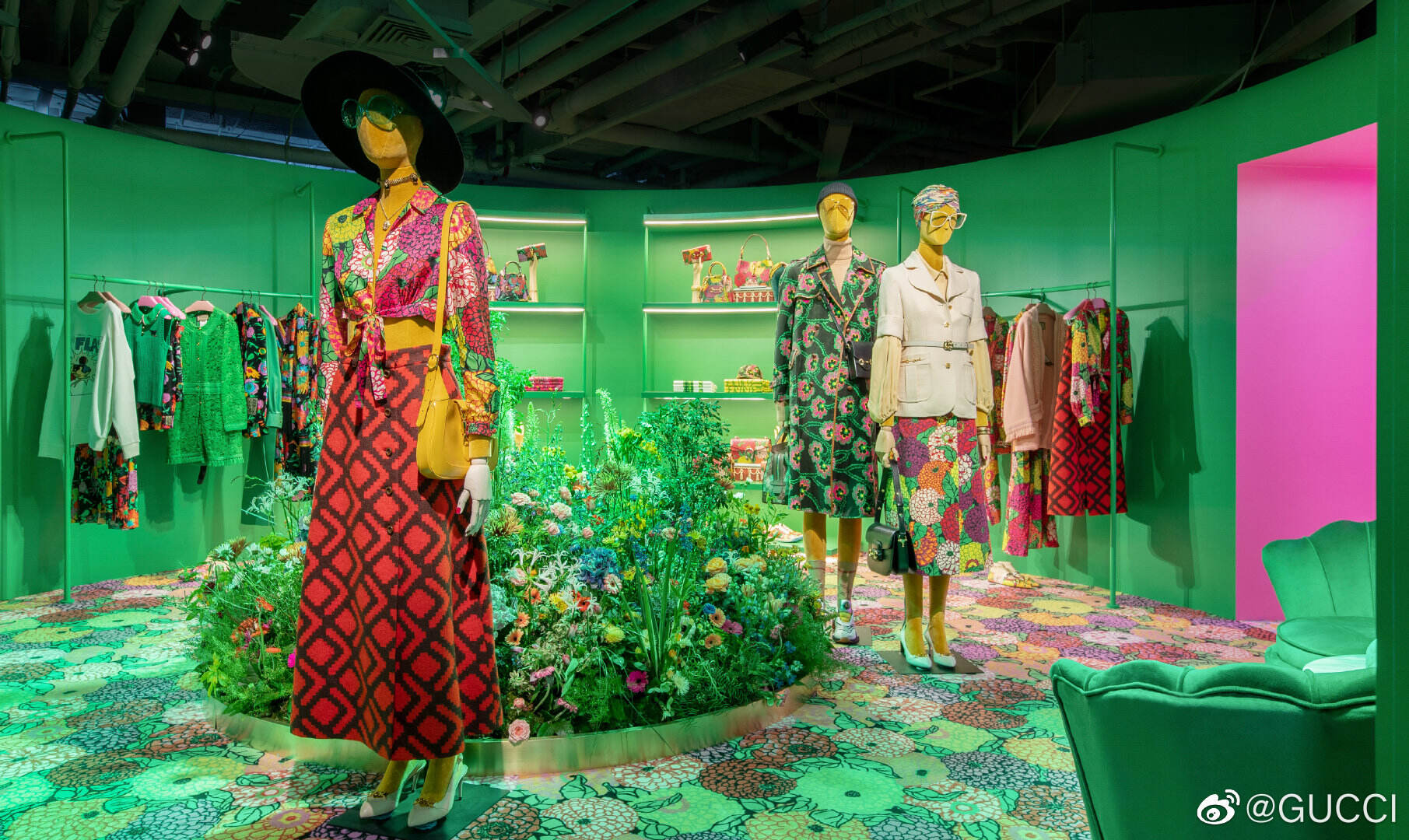 Gucci × Ken Scott 开启印花系列主题店-广告人干货库