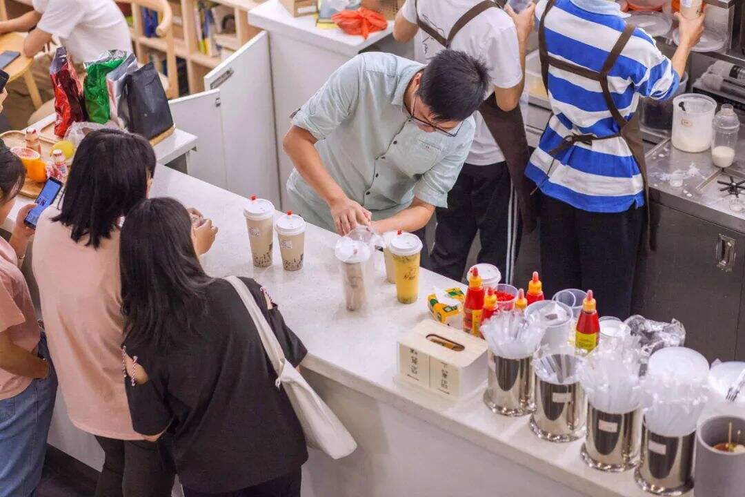 广告人干货库 以茶饮、便利店和火锅为例,产品设计在当下成了时代红利的敲门砖?-广告人干货库