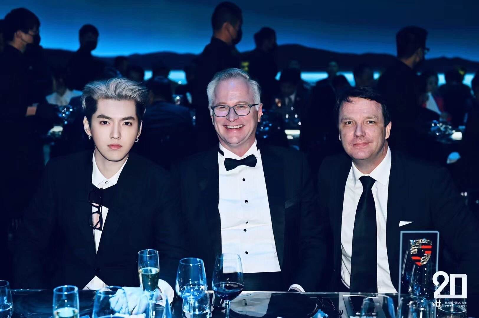 吴亦凡成为保时捷中国赛车运动代言人-广告人干货库