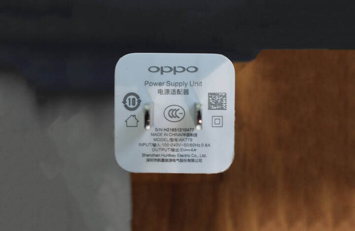 广告人干货库 干货早报 | OPPO 回应充电器被检出不合格/微信小程序服务改版 / 腾讯音乐宣布组织调整/特斯拉否认提车需要考试-广告人干货库