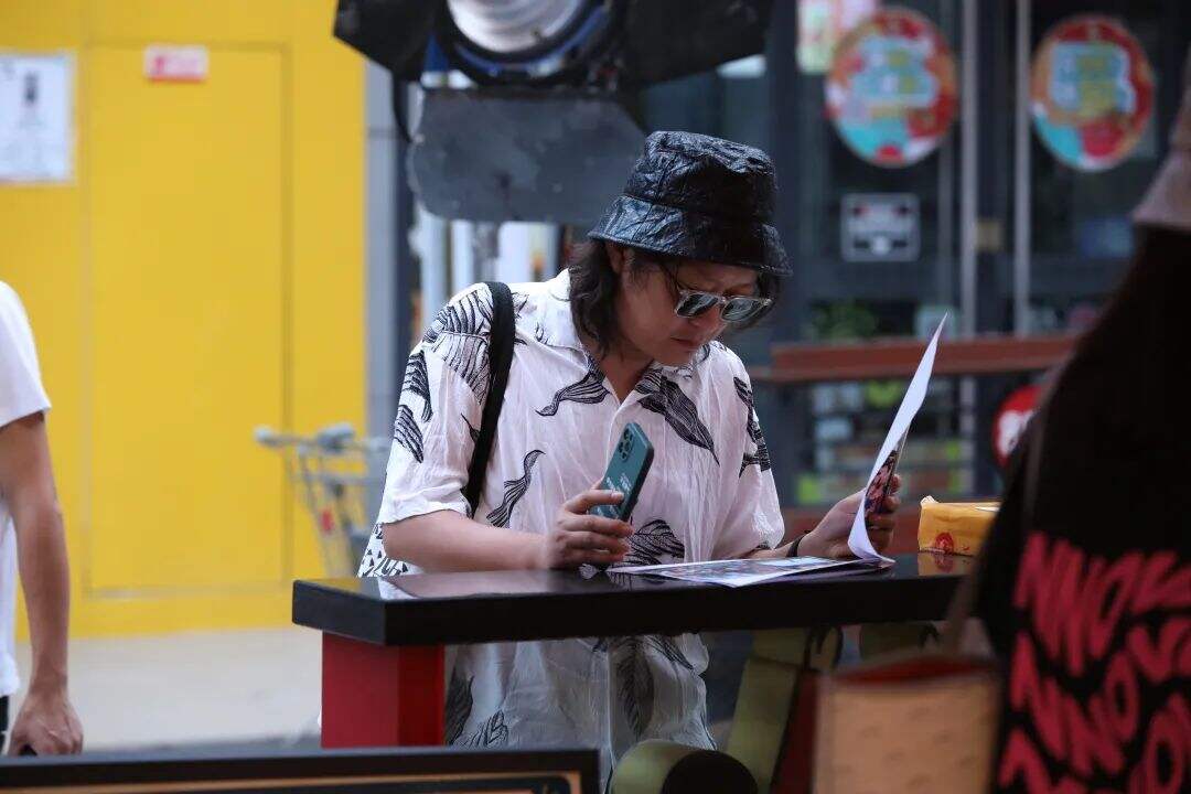 广告人干货库 小鹏汽车《吃货广播体操》:饭后来一遍,健康常相见!-广告人干货库
