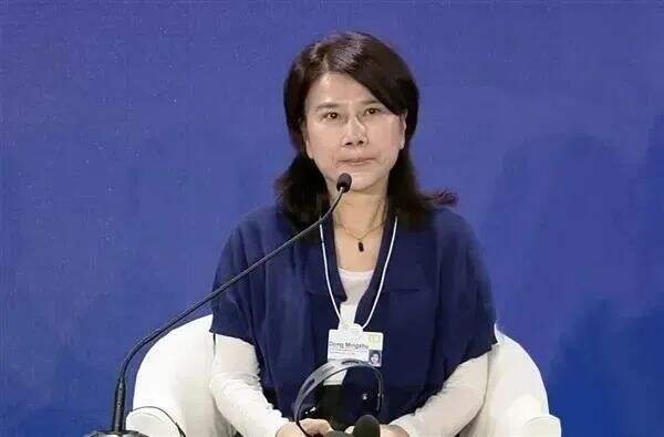 广告人干货库 干货早报:美撤销TikTok及微信禁令;教育部通报湖北高考作弊细节;HarmonyOS升级用户破千万;苏宁被强制执行超30亿-广告人干货库