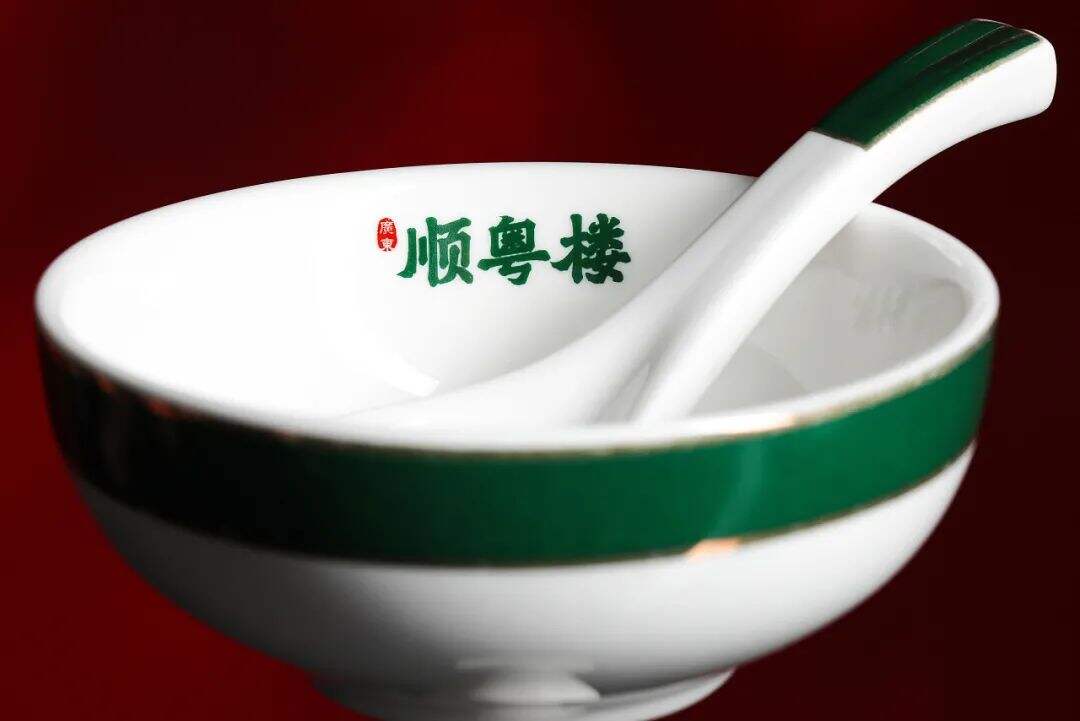 广告人干货库 温和派系的地方菜品牌设计上有哪些特点?-广告人干货库