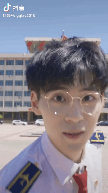 广告人干货库 这些中国大学招生办,最懂年轻化营销-广告人干货库