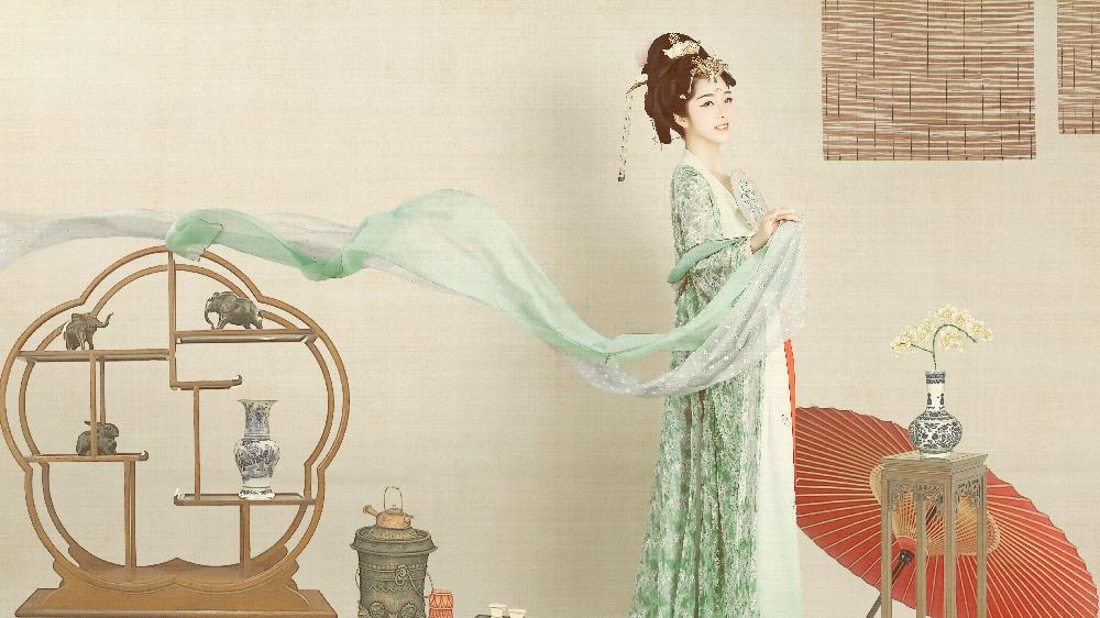心价比“消费时代到来，没人教这届年轻人花钱。-广告人干货库