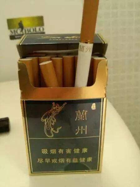 广告人干货库 广告创作的基本路线,也要坚持”一个中心,两个基本点。“-广告人干货库
