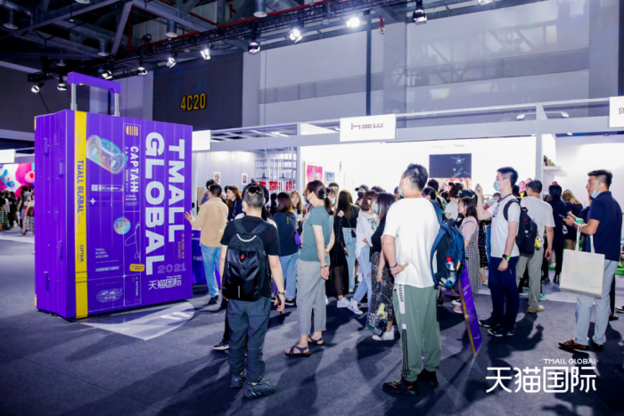 广告人干货库 天猫国际世界艺术发现之旅:让行李箱带你去旅行-广告人干货库