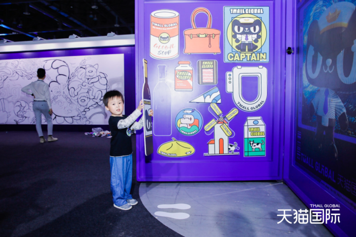 广告人干货库 天猫国际世界艺术发现之旅:让行李箱带你去旅行-广告人干货库
