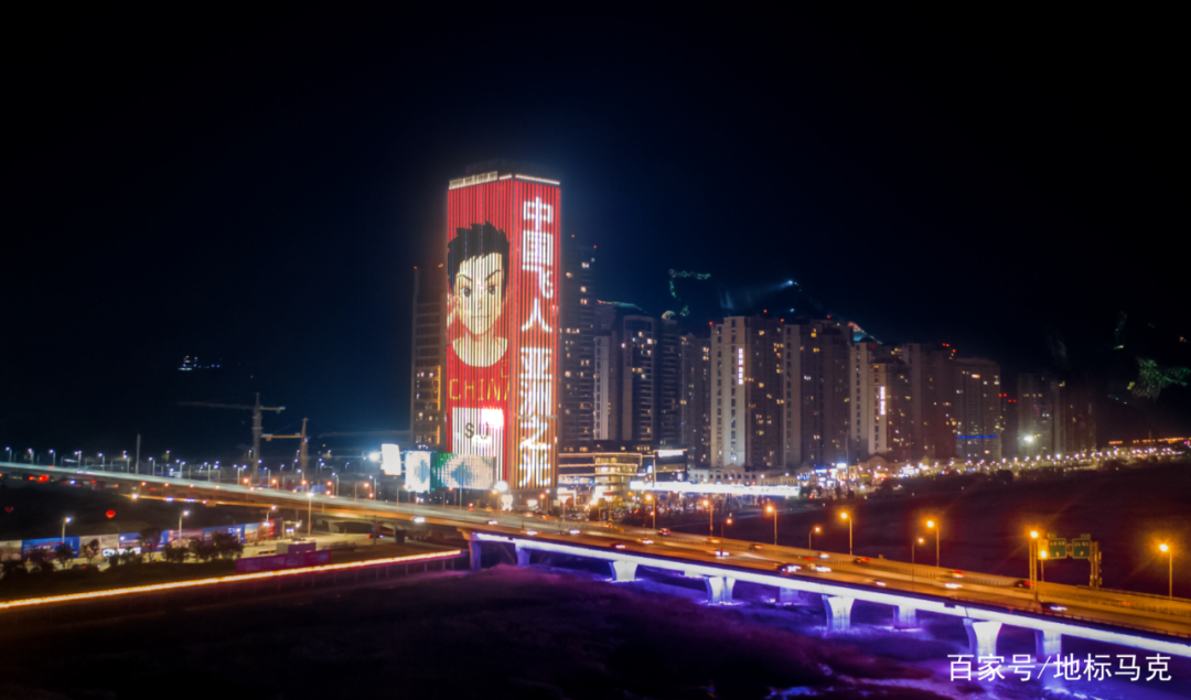 广告人干货库 电梯盲盒、户外空调...这些广告太拼了-广告人干货库