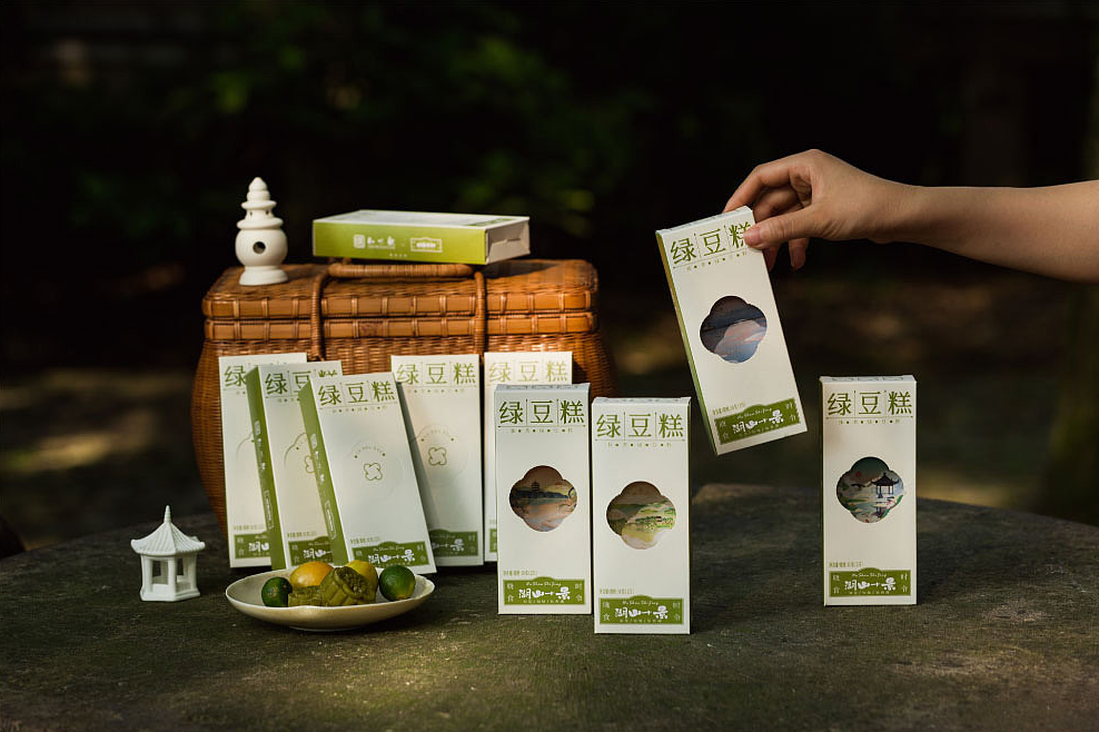 广告人干货库 食品礼盒包装这样设计,风格很特别!-广告人干货库