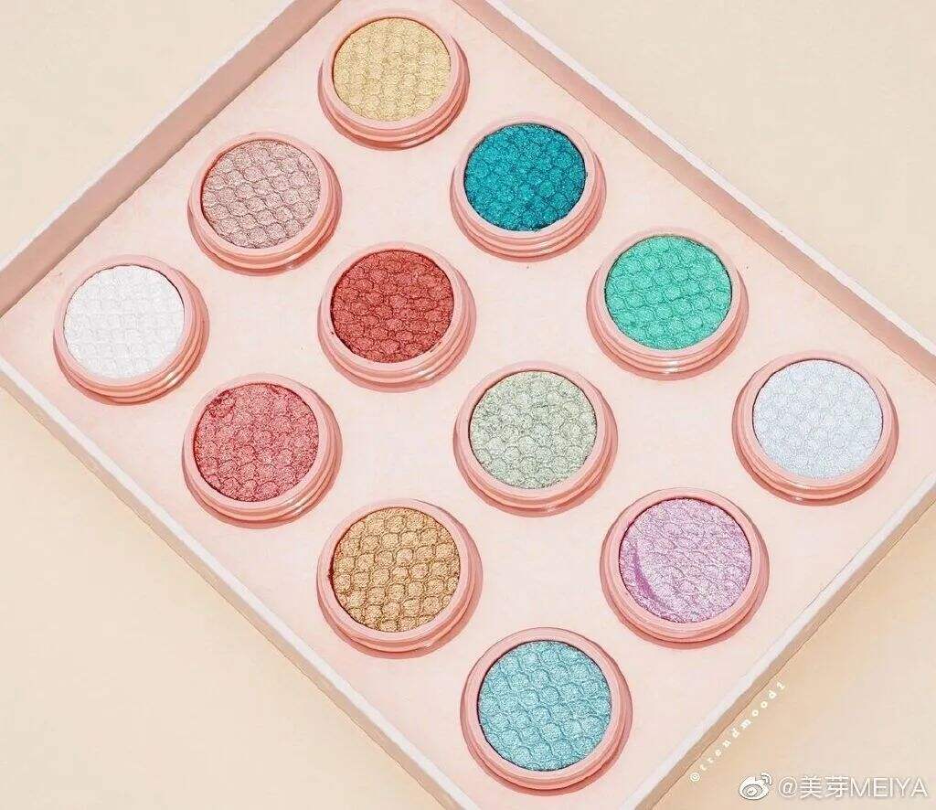 Colourpop X Disney公主联名眼影-广告人干货库