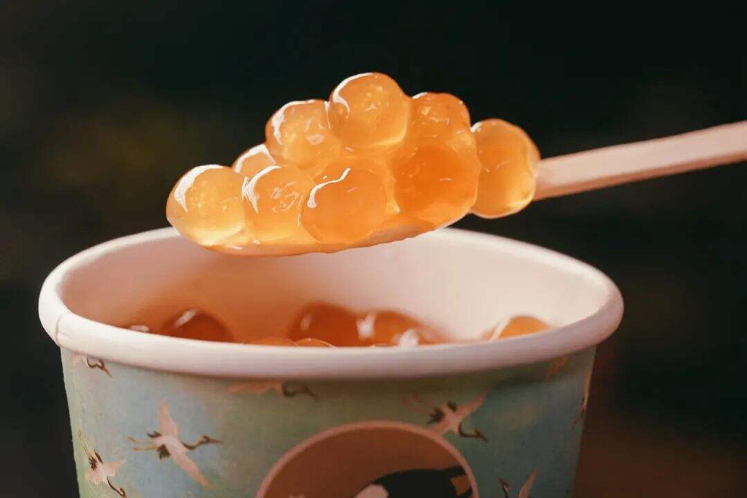 广告人干货库 联名款包装设计,是不一样的茶饮料!-广告人干货库