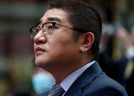 广告人干货库 干货早报:阿里女员工案涉事男领导不构成犯罪;豆瓣暂停回复功能;刘强东卸任京东集团总裁;境外手机号将不能使用微信...-广告人干货库
