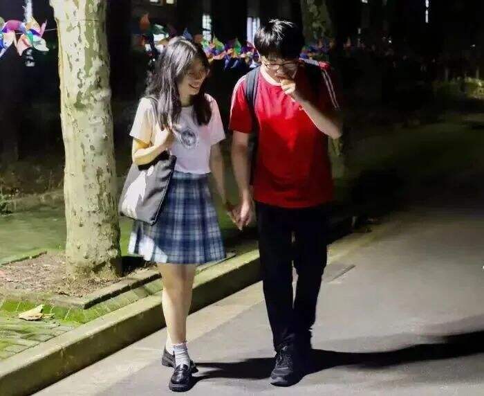 开学季，网易云又写了24句文案-广告人干货库