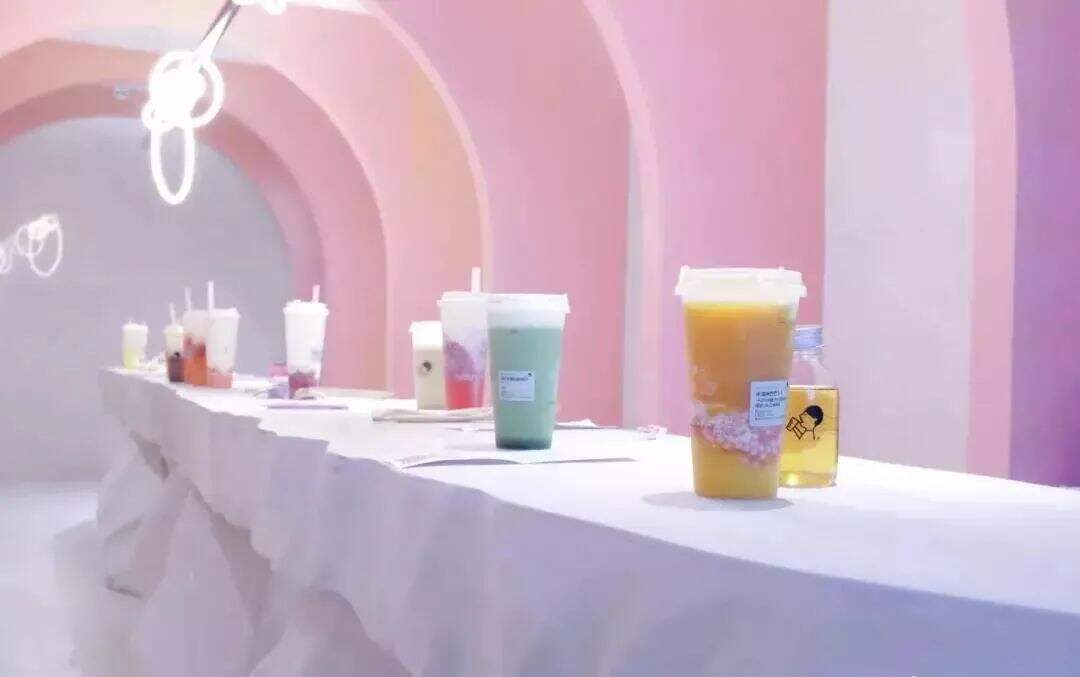 广告人干货库 喜茶开新店,场景营销绝了-广告人干货库