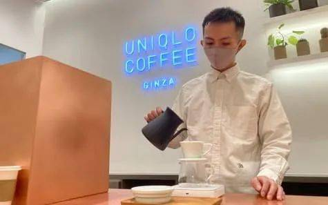 广告人干货库 优衣库也开起了咖啡店,怎么想的?-广告人干货库