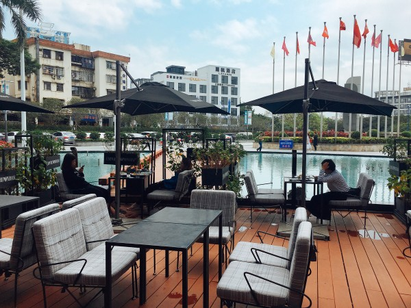 广告人干货库 优衣库也开起了咖啡店,怎么想的?-广告人干货库