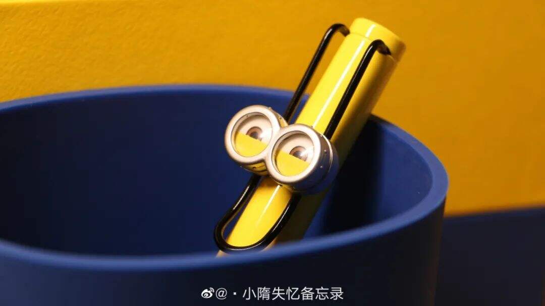 环球影城小黄人联名凌美钢笔、卡姿兰...呆萌的包装真不错！-广告人干货库