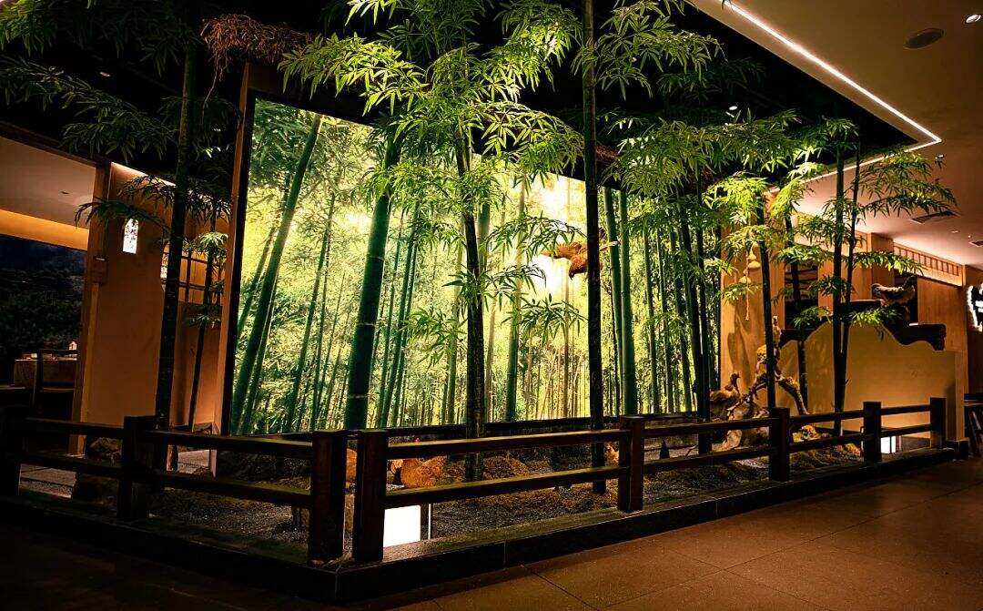 广告人干货库 这个佬麻雀旗下的湘菜品牌设计,从一只土鸡进城的故事开始讲起!-广告人干货库