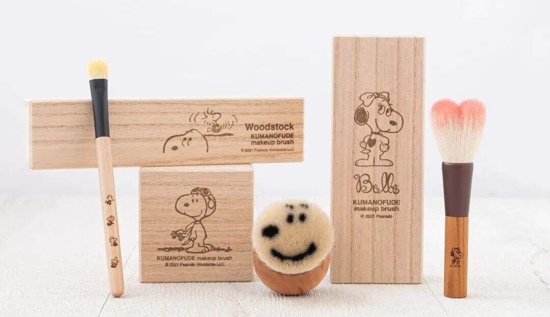 熊野町推出史努比化妆刷系列-广告人干货库