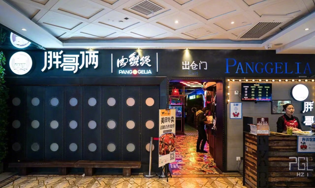 干货早报：比亚迪回应员工猝死；李佳琦薇娅暂停与欧莱雅合作；网盘推无差别速率产品-广告人干货库