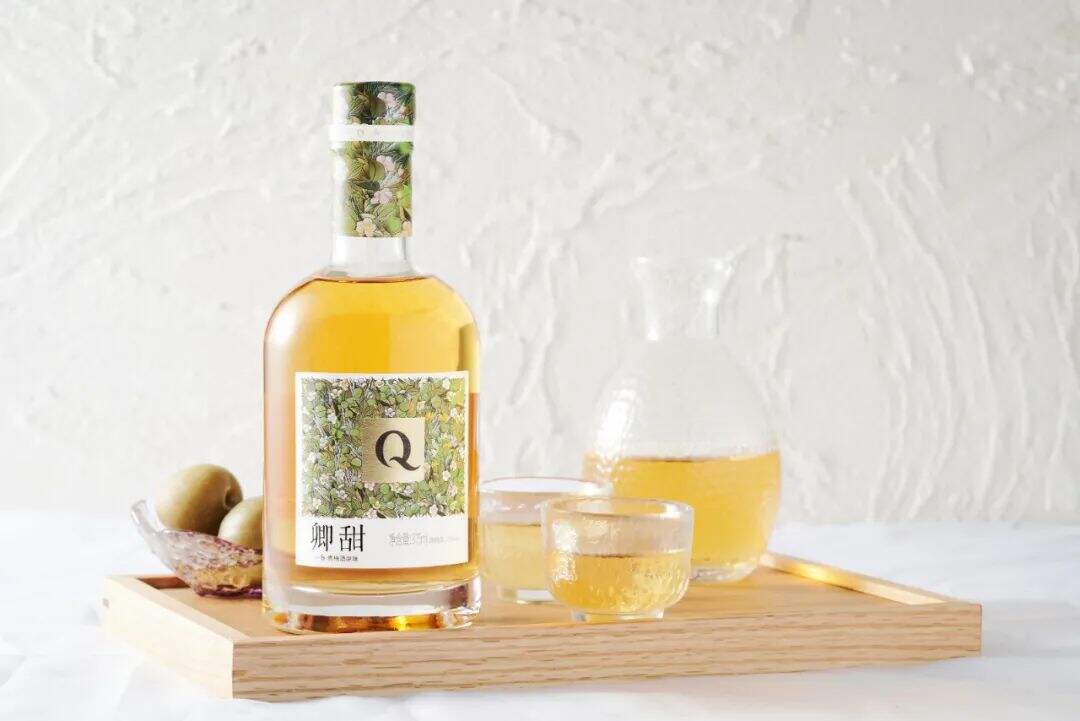 广告人干货库 年轻人的“早C晚A” | 这些高颜值的低度酒包装,有被微醺到!-广告人干货库