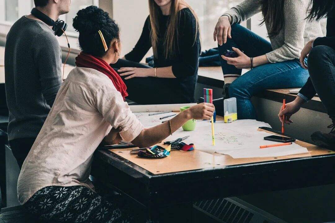 头脑风暴，新人不说话的7个因素！-广告人干货库