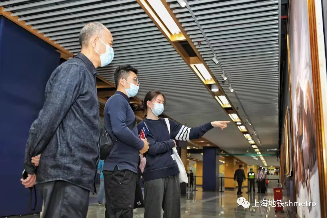 广告人干货库 屡次刷屏,这类户外广告成品牌主的传播利器!-广告人干货库