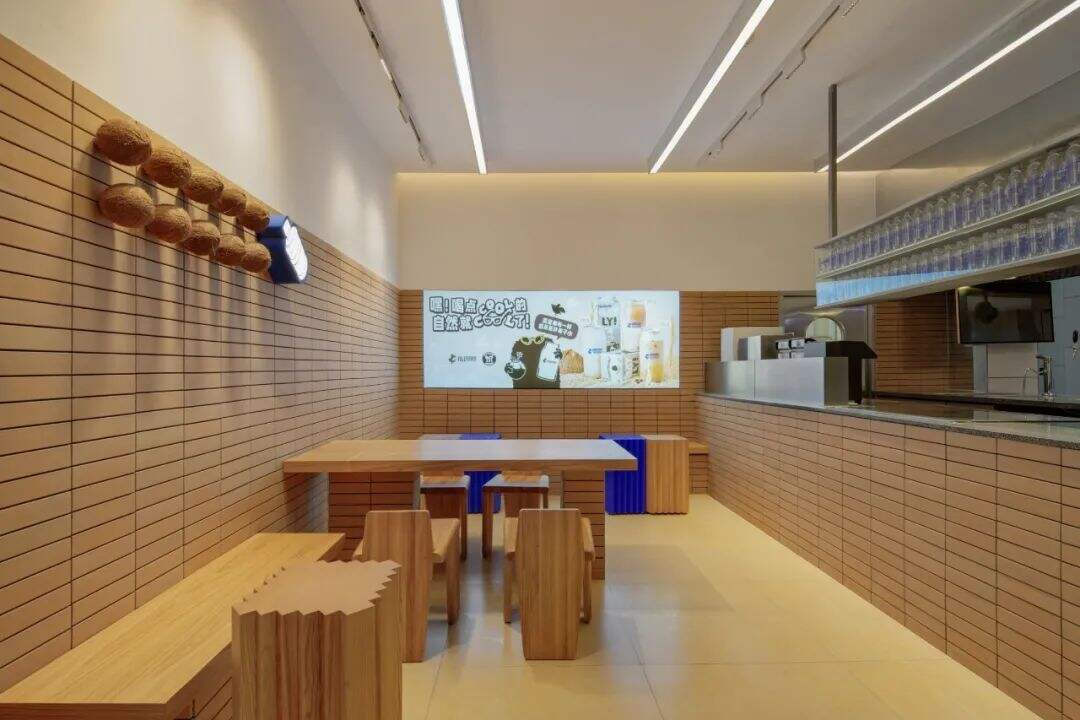 广告人干货库 椰子水或是植物基饮品的下个流行趋势,看这家品牌怎么设计?-广告人干货库