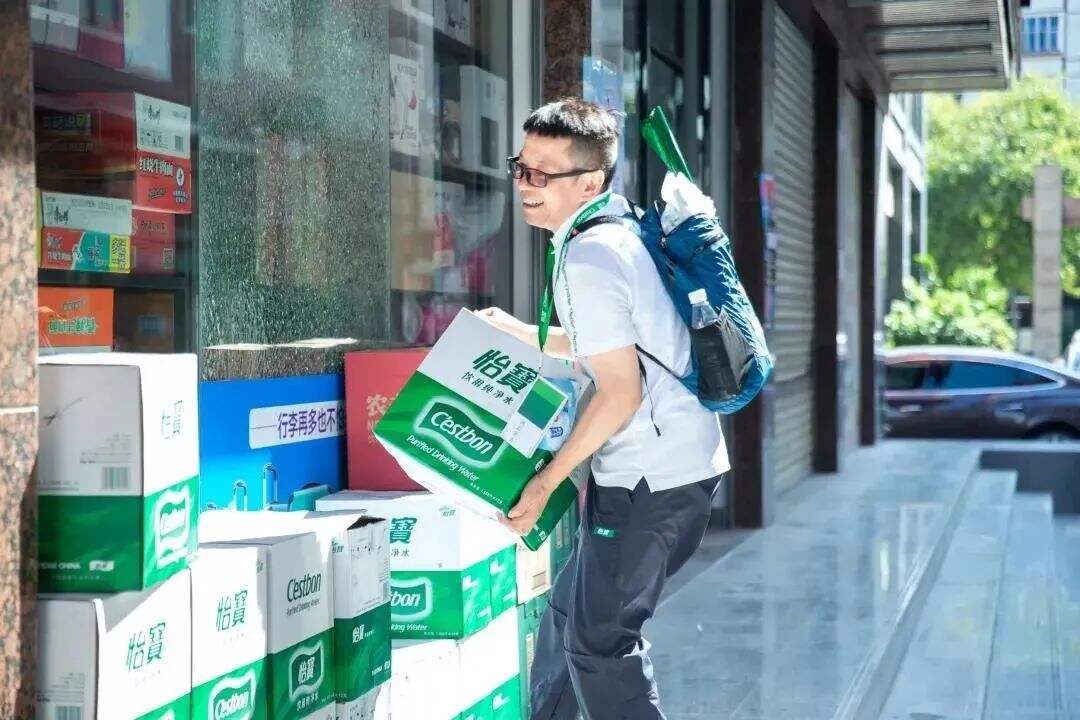 广告人干货库 六强把守!瓶装水市场的城池到底有多坚固?-广告人干货库