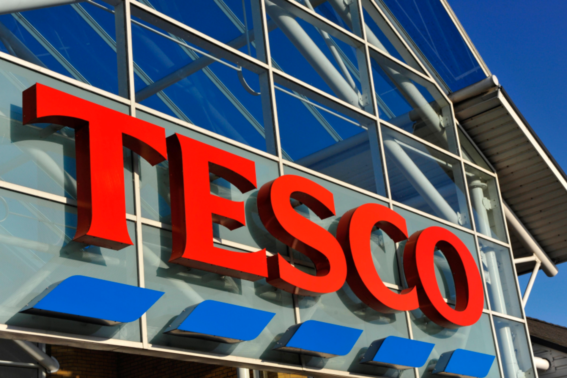 TESCO召集全球媒介比稿-广告人干货库