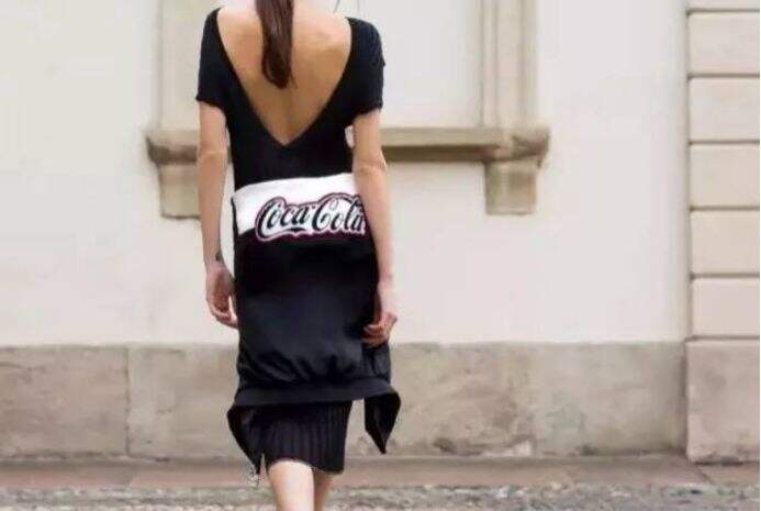 广告人干货库 万物皆可CocaCola:品牌IP如何成为超级文化符号?-广告人干货库