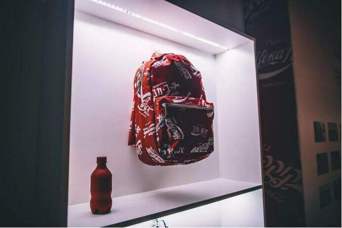 广告人干货库 万物皆可CocaCola:品牌IP如何成为超级文化符号?-广告人干货库