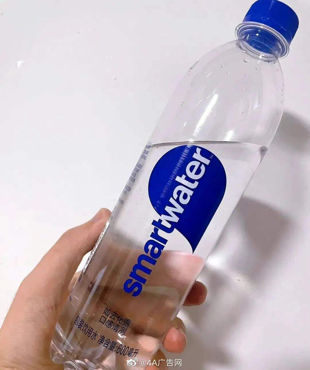 广告人干货库 可口可乐“聪明水”首登山姆店!小蓝瓶包装发布~-广告人干货库