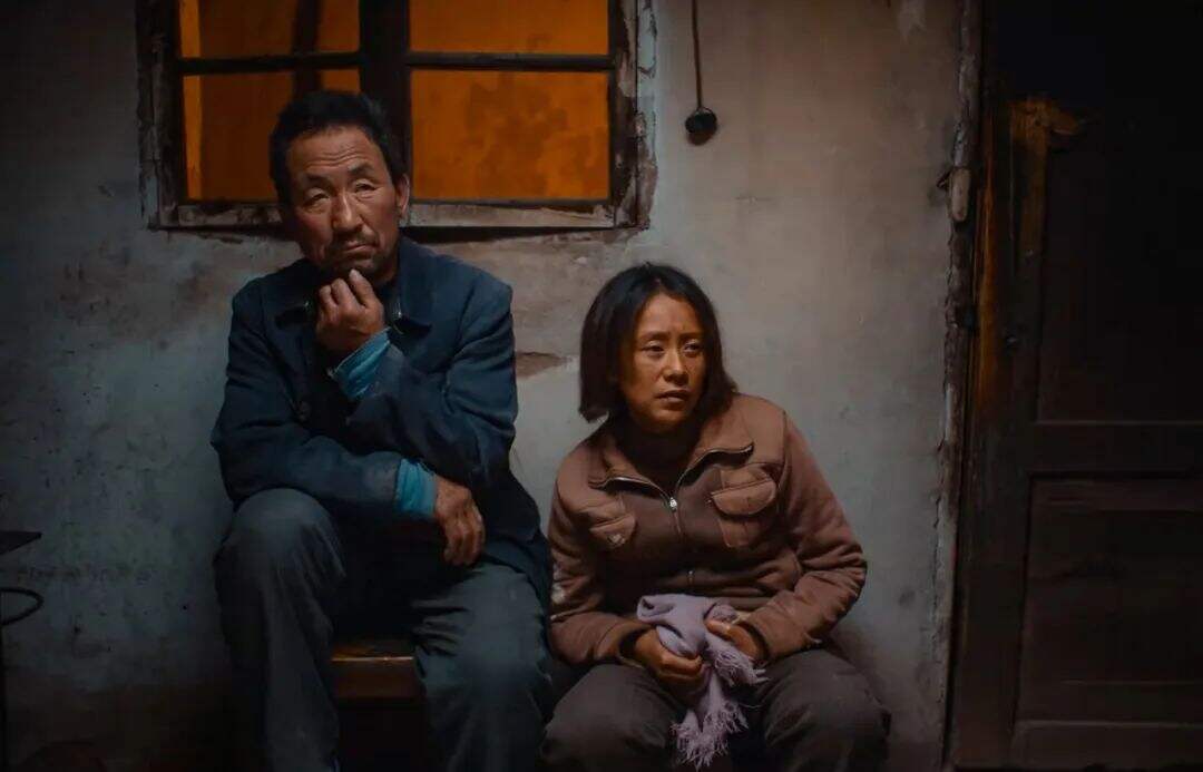广告人干货库 《隐入尘烟》的文案与美术,都是人生-广告人干货库